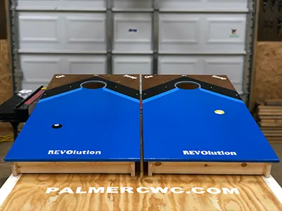 cornhole board